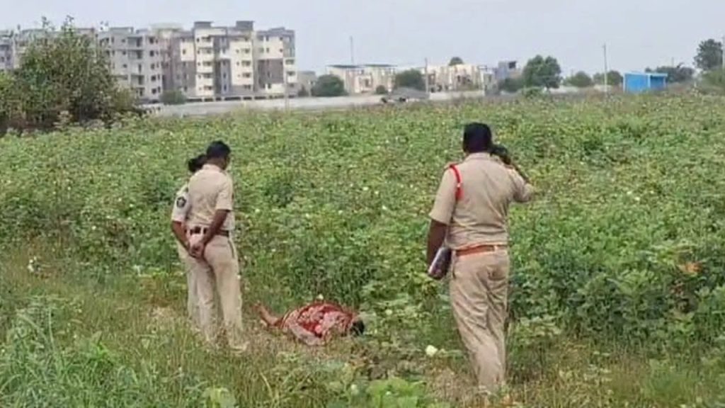 ఇరవై ఏళ్ల నుండి కొనసాగుతున్న అక్రమ సంబంధం.. కట్ చేస్తే.. పొలంలోకి రమ్మని..