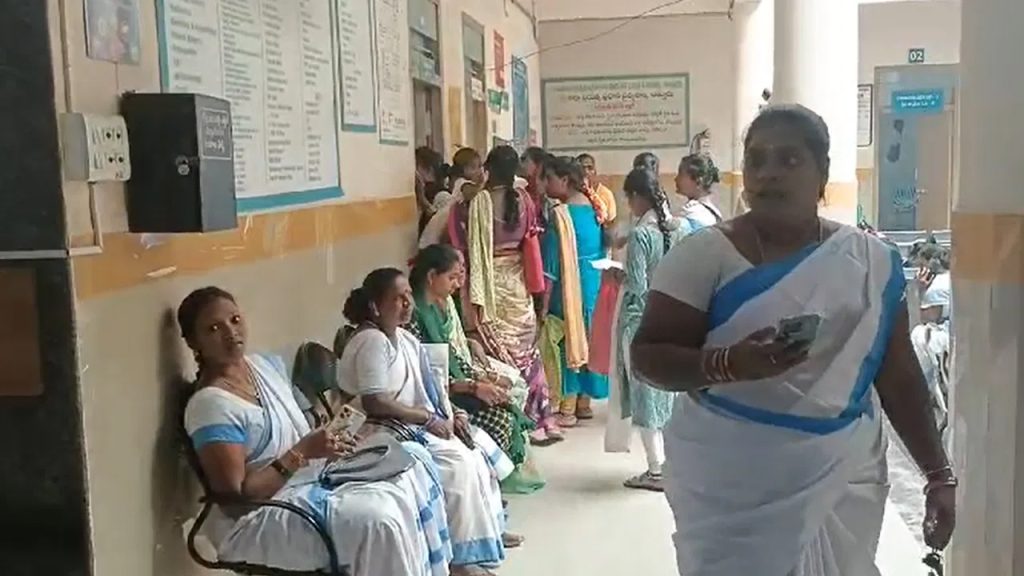  సడెన్‌గా స్పృహ తప్పి పడిపోయిన 10వ తరగతి బాలిక.. ఆస్పత్రికి తీసుకెళ్లగా..