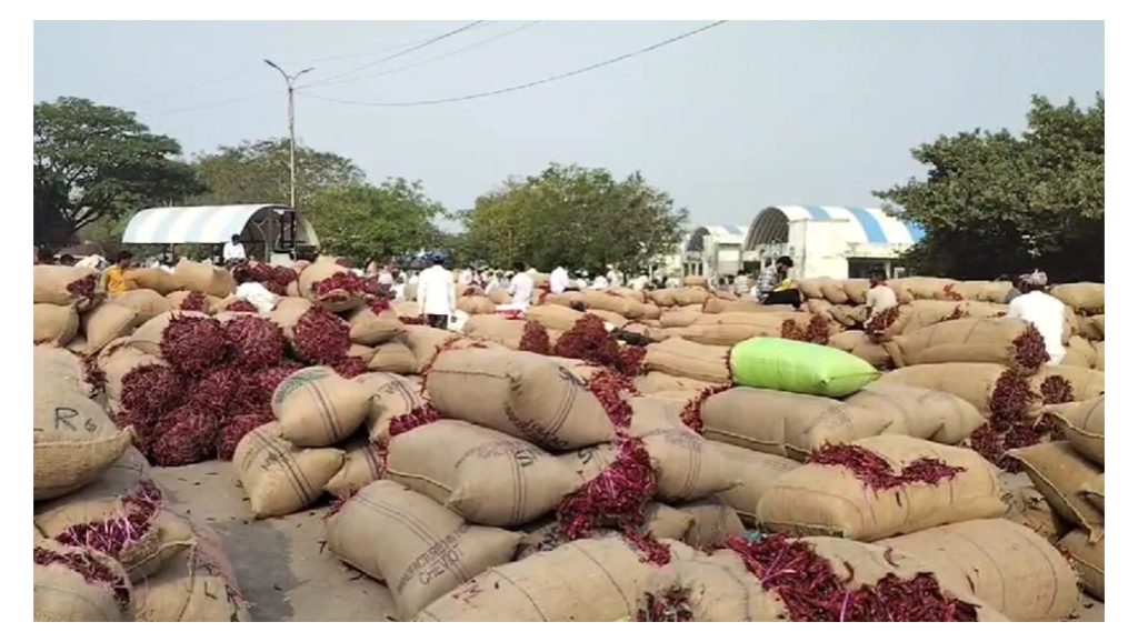 హుర్రే.! ఏపీ మిర్చి రైతులకు తీపికబురు.. కేంద్రం కీలక ప్రకటన