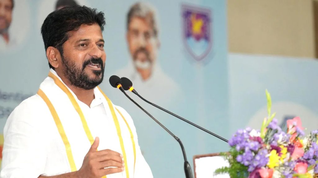 అంతా సమాన బాధ్యతలు తీసుకోండి.. మంత్రులతో సీఎం రేవంత్ రెడ్డి కీలక చర్చ..
