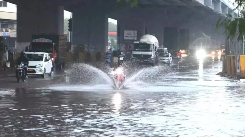 తెలుగు ప్రజలకు చల్లని కబురు.. వర్షాలపై వాతావరణశాఖ కీలక ప్రకటన.. ఈ జిల్లాలకు ఎల్లో అలర్ట్